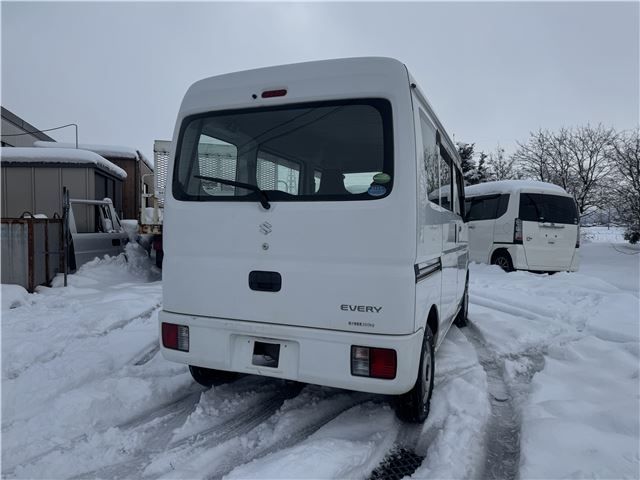 EVERY van 4WD