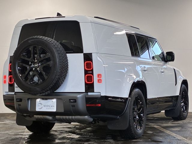 ROVER DEFENDER