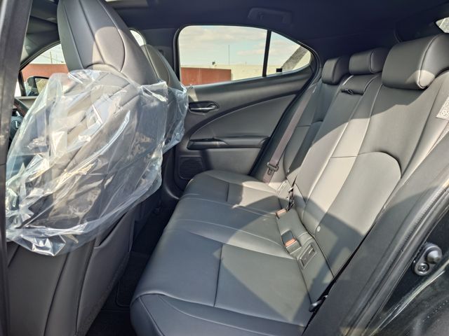 LEXUS UX250h