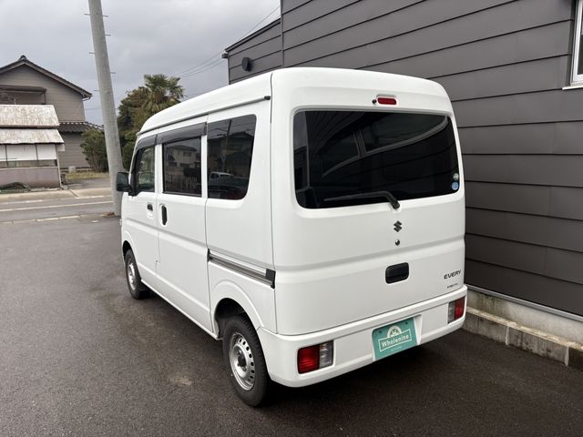 EVERY van 4WD