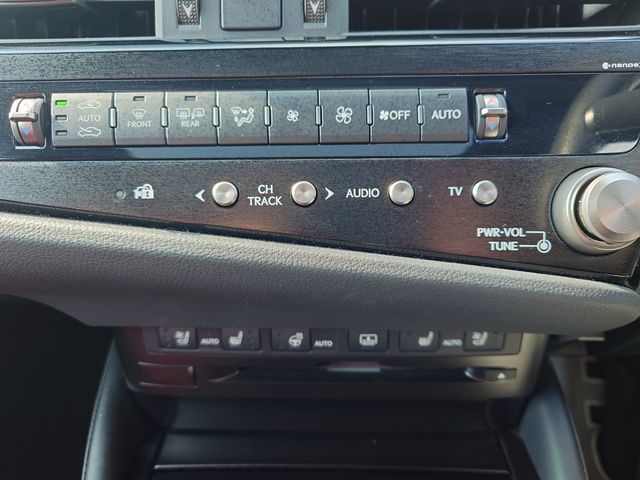 LEXUS ES300h