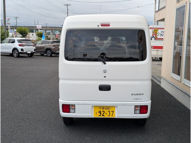 EVERY van 4WD