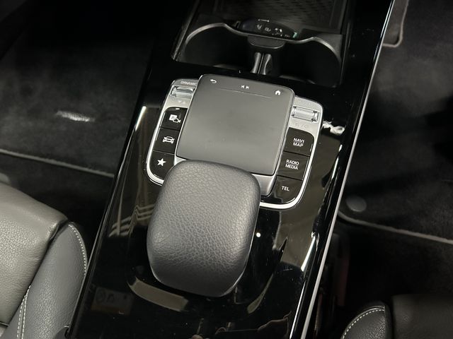 MERCEDES BENZ CLA class