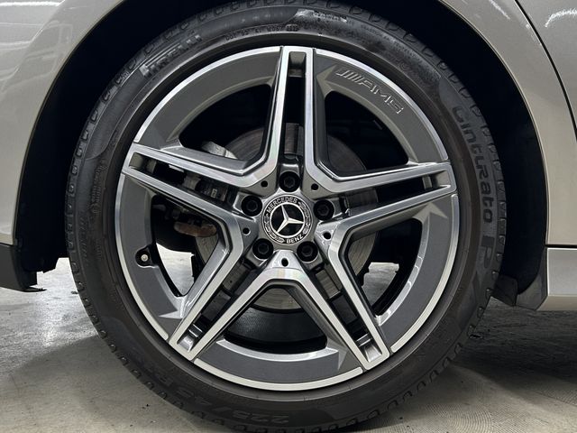 MERCEDES BENZ CLA class