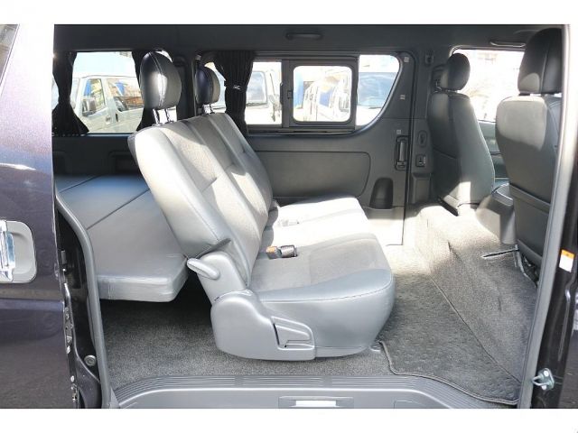 HIACE van 4WD
