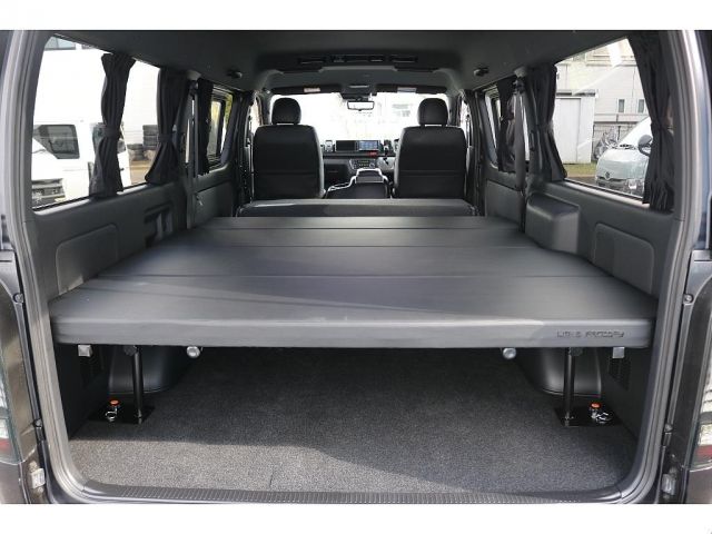HIACE van 4WD
