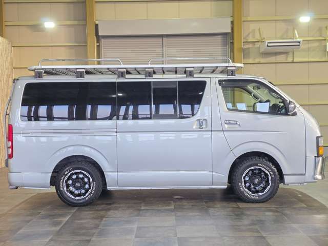 HIACE van 2WD