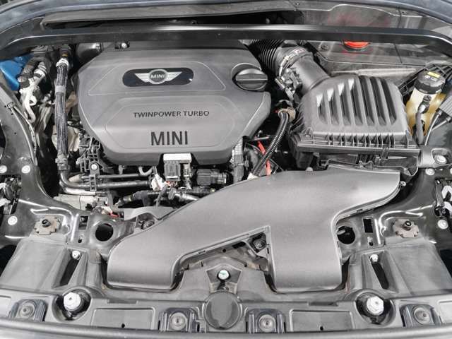 BMW MINI COOPER SD CROSSOVER