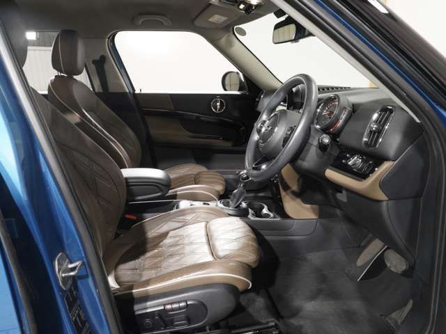 BMW MINI COOPER SD CROSSOVER