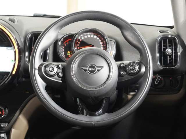 BMW MINI COOPER SD CROSSOVER