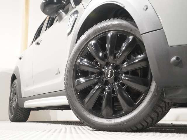 MINI COOPER D CROSSOVER