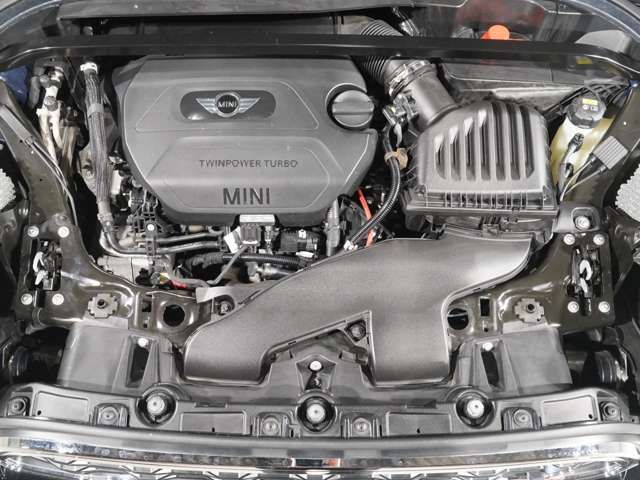 BMW MINI COOPER SD CROSSOVER