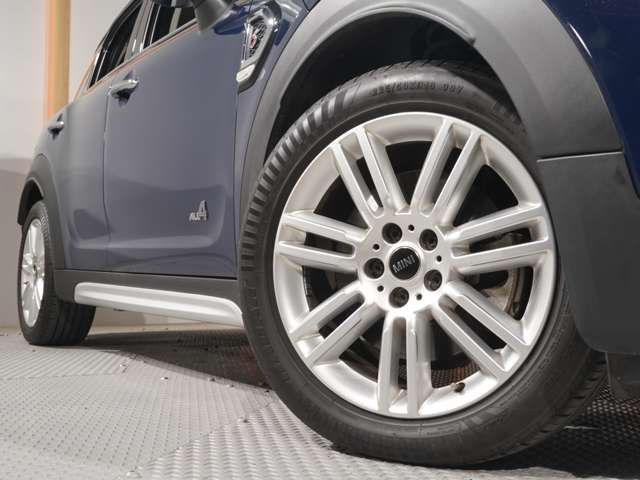 BMW MINI COOPER SD CROSSOVER