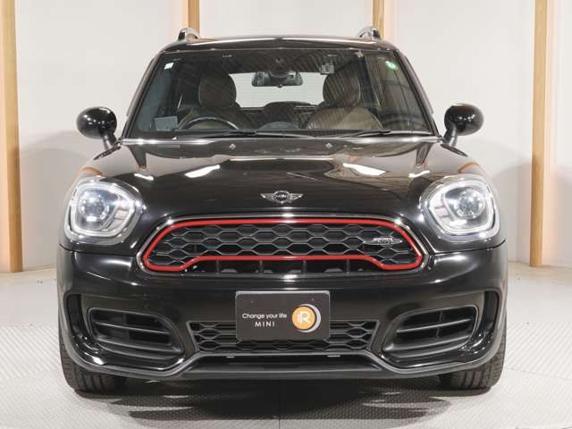 BMW MINI CROSSOVER