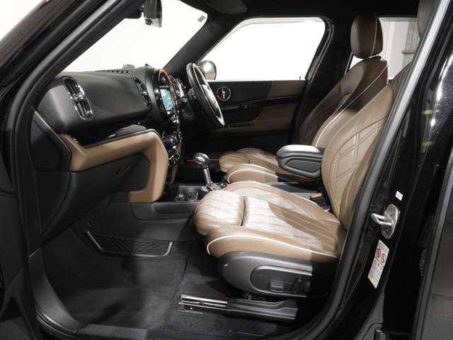 BMW MINI CROSSOVER