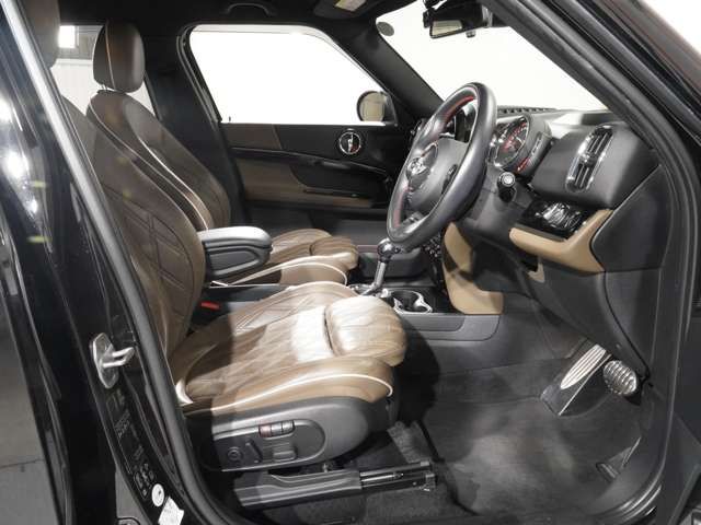 BMW MINI CROSSOVER