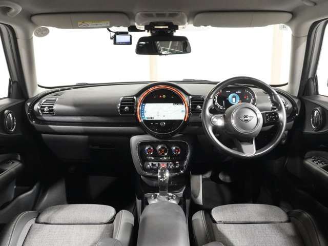 MINI COOPER D CLUBMAN