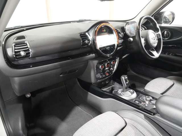 MINI COOPER D CLUBMAN