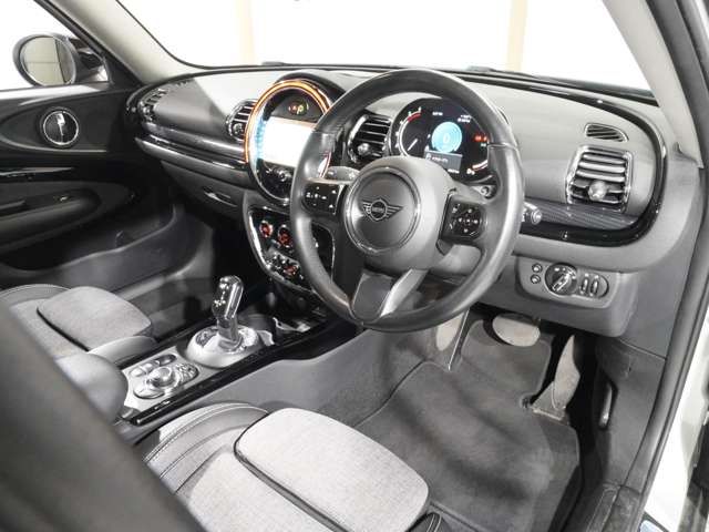 MINI COOPER D CLUBMAN