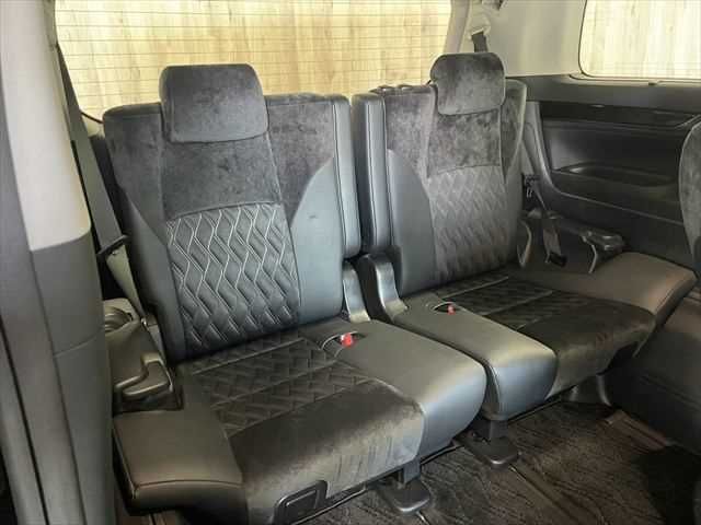 ALPHARD hybrid 4WD