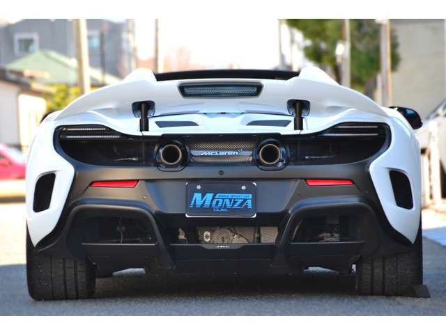 675LT Spider