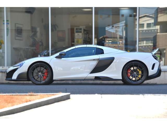 675LT Spider