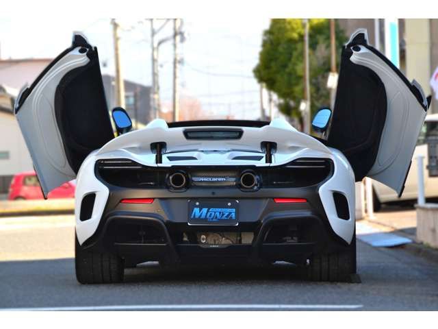675LT Spider