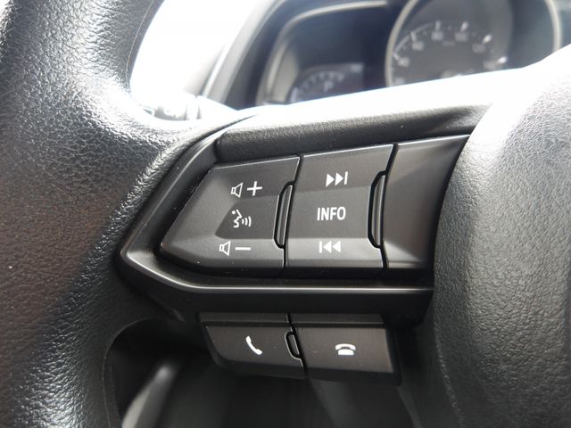 MAZDA2