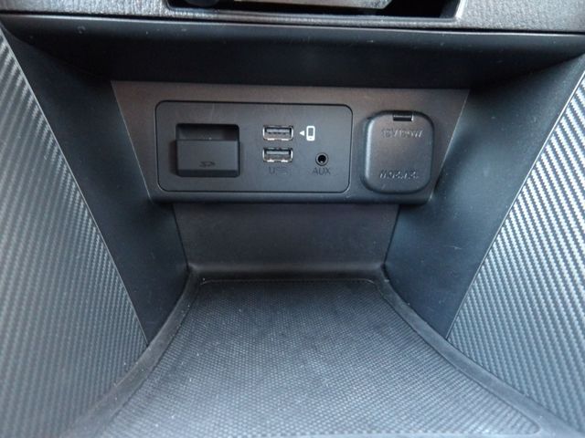 MAZDA2
