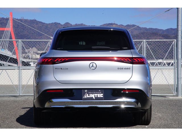 MERCEDES Maybach EQS SUV