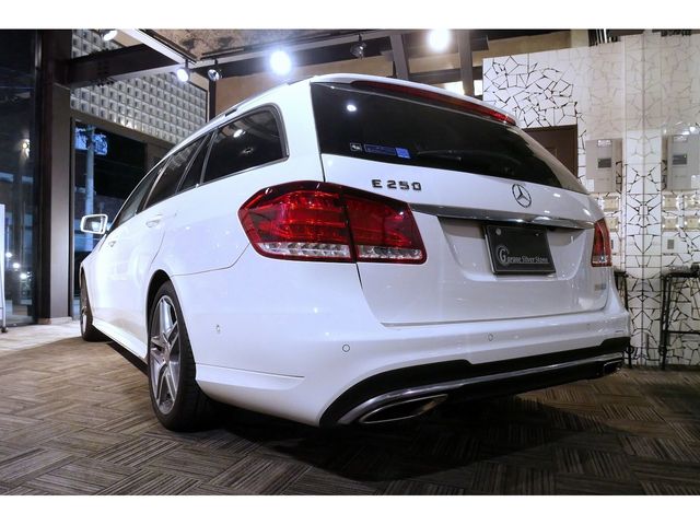 MERCEDES BENZ E class stationwagon