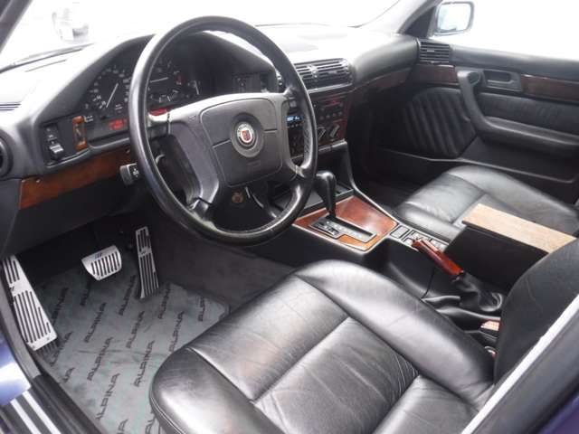 ALPINA B10 Sedan
