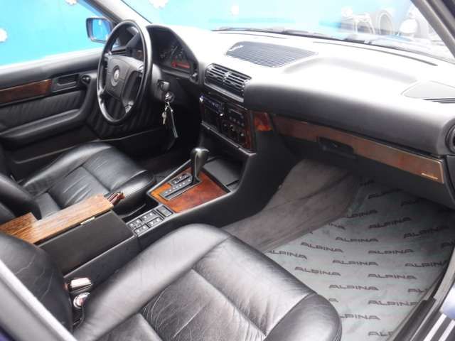 ALPINA B10 Sedan