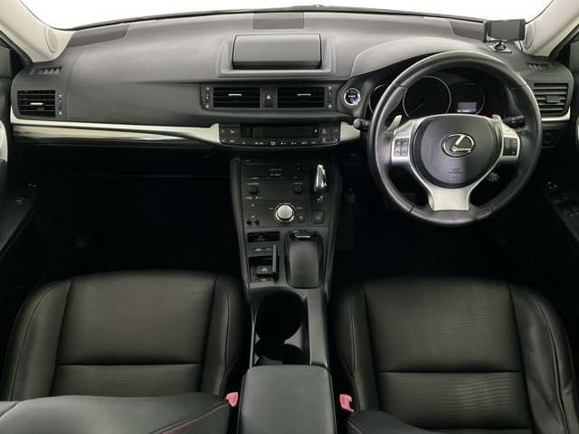 LEXUS CT200h