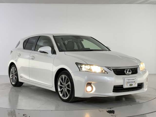 LEXUS CT200h