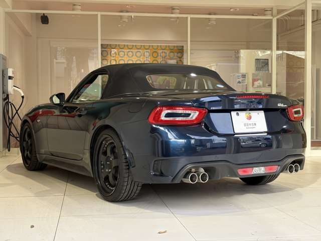 ABARTH 124 SPIDER