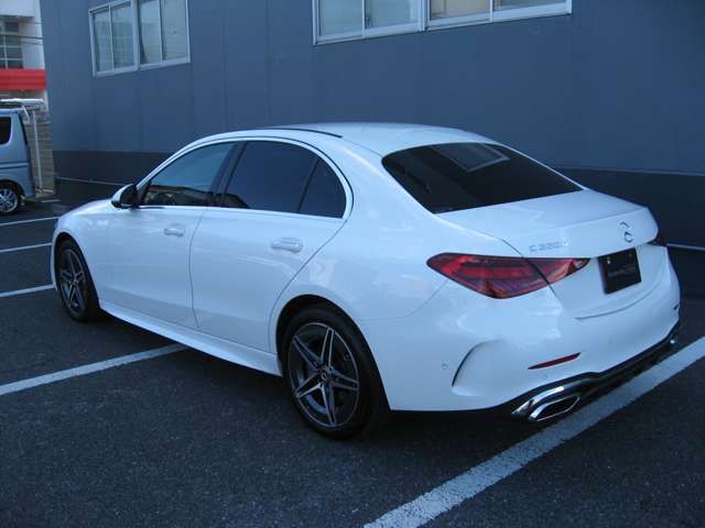 MERCEDES BENZ C-Class sedan