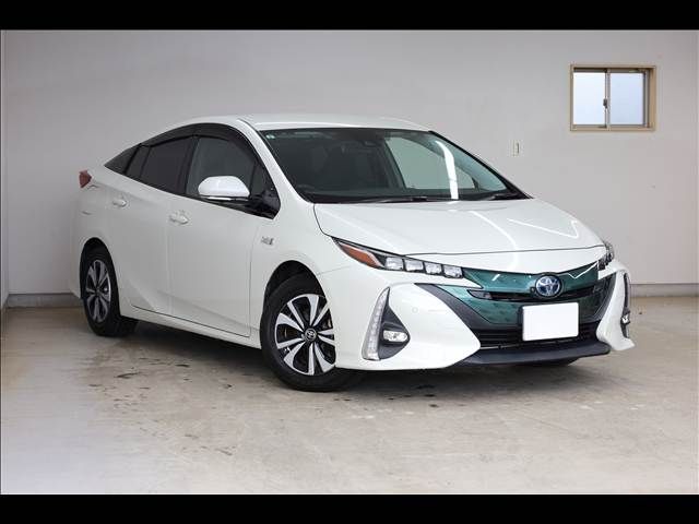 PRIUS PHV