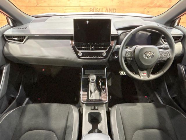 COROLLA CROSS HYBRID