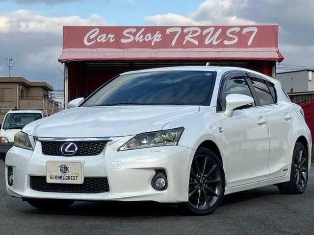 LEXUS CT200h