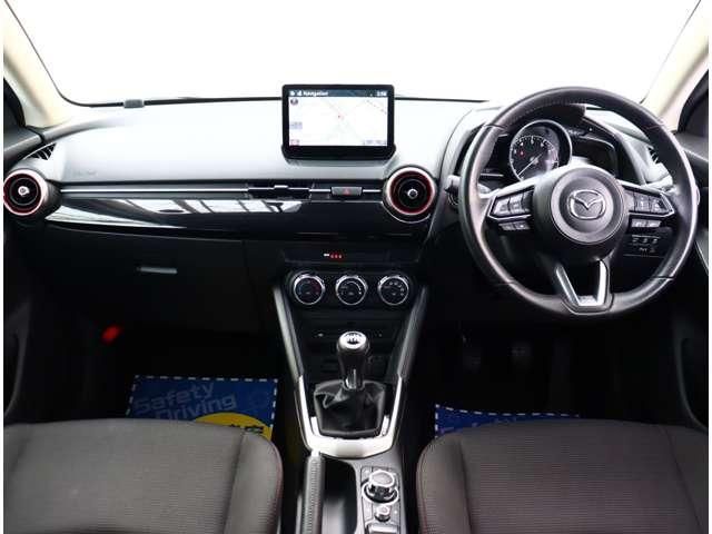 MAZDA2
