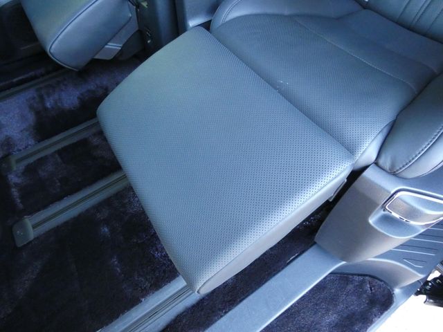 ALPHARD hybrid 4WD