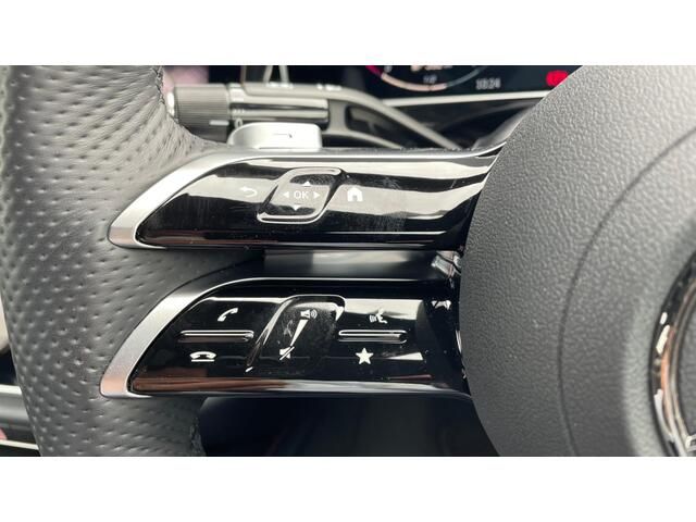 MERCEDES BENZ E class sedan