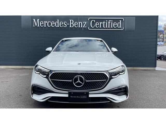 MERCEDES BENZ E-Class sedan