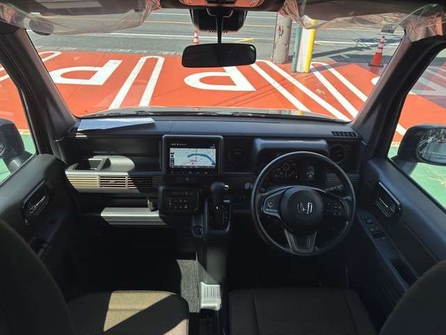 N-VAN