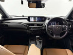 LEXUS UX200