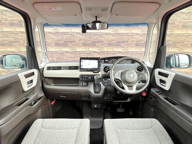 N-BOX