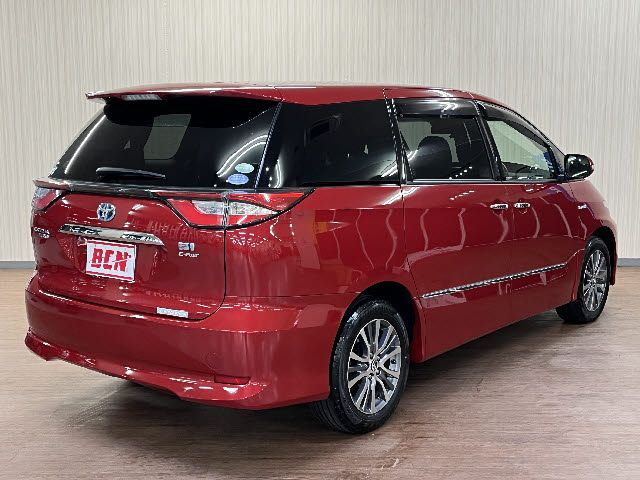 ESTIMA HYBRID 4WD
