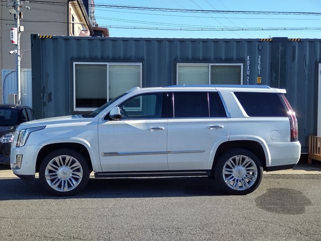 CADILLAC ESCALADE