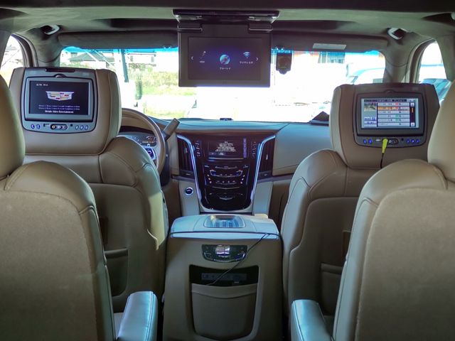 CADILLAC ESCALADE
